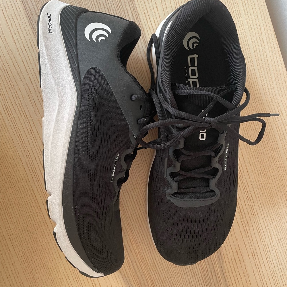 Topo Athletic Fli-Lyte 4 Road-Running Shoes - Men's
